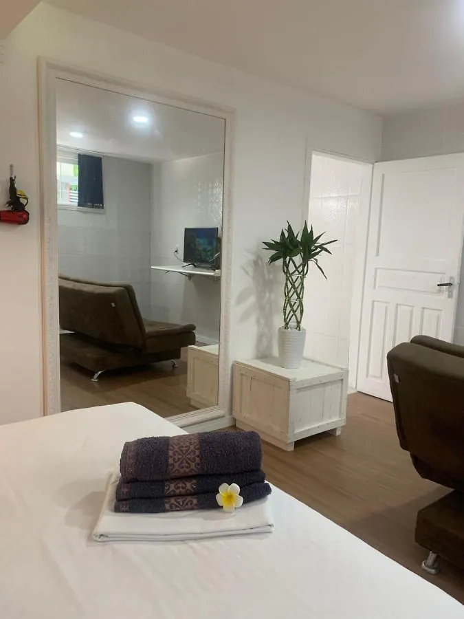 Pousada Bc Flat 300 M Da Praia E Da Roda Gigante Balneário Camboriú Brasilien
